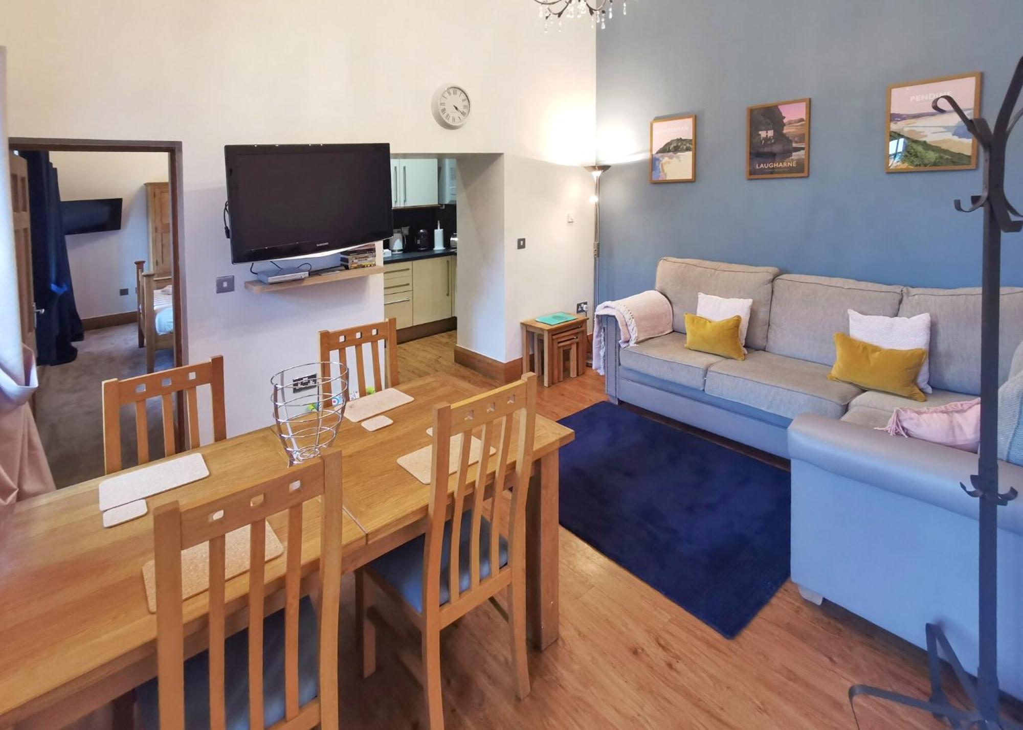 Grondre Holiday Park Clynderwen Exteriör bild